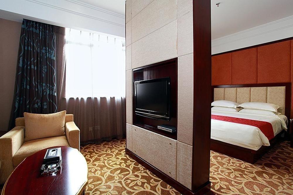 Zhuhai Liuhe Holiday Hotel Exterior photo
