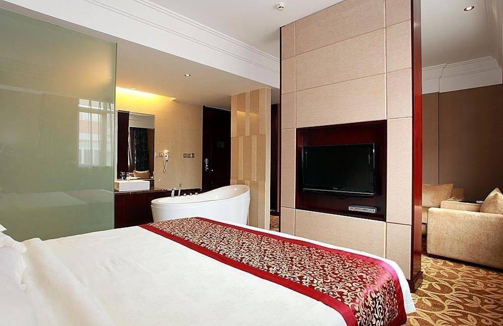 Zhuhai Liuhe Holiday Hotel Exterior photo